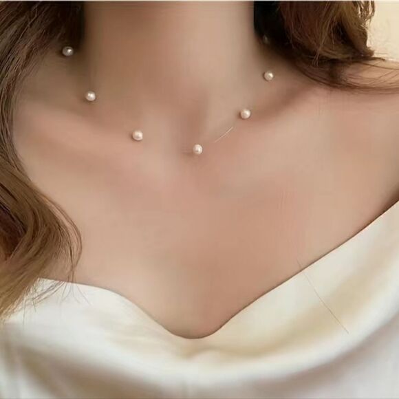 Simple Style Invisible Fishing Line Imitation Pearl Necklace - Picture 8 of 8